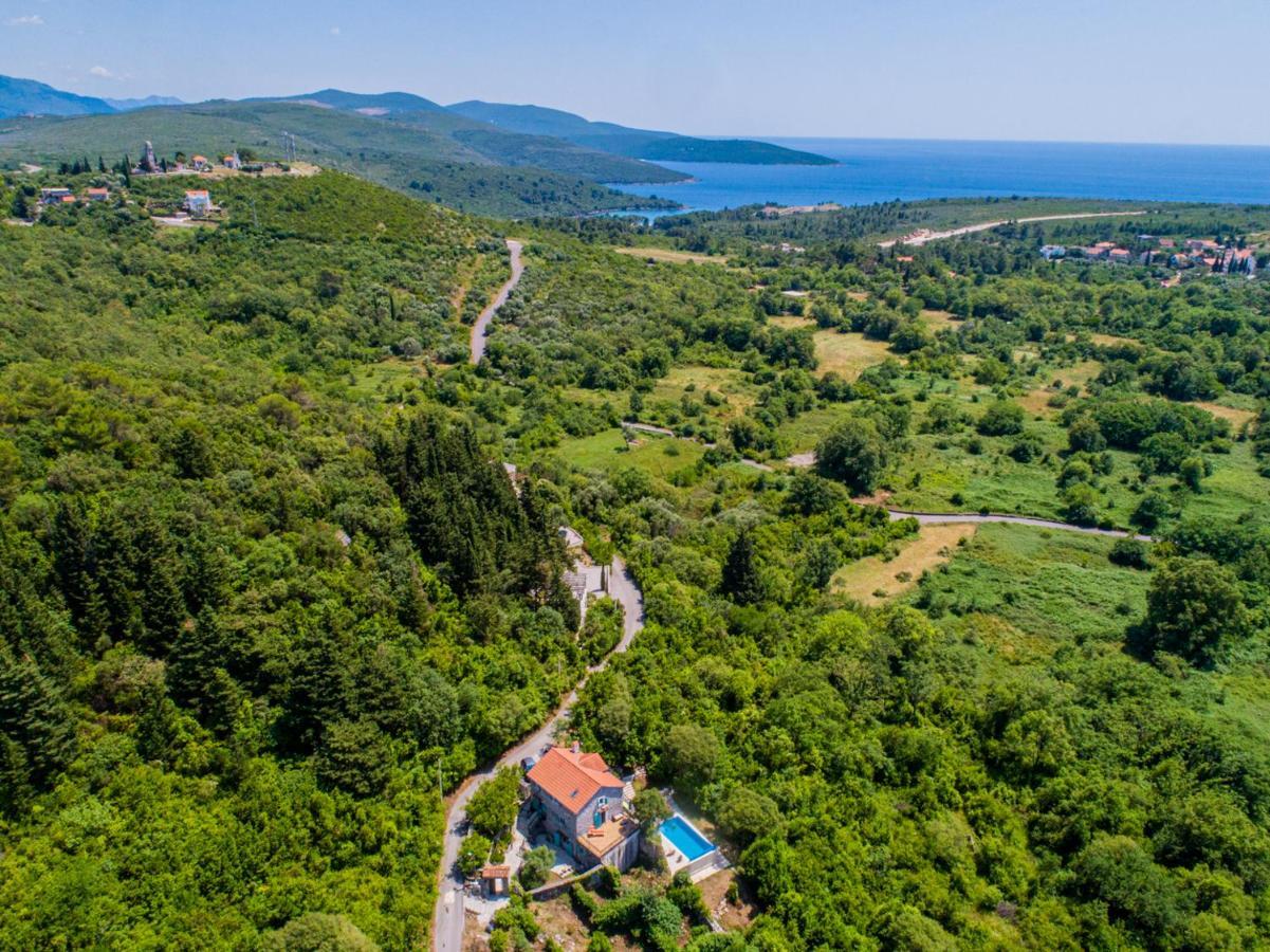 Villa Toscana With A Pool Tivat Exterior foto