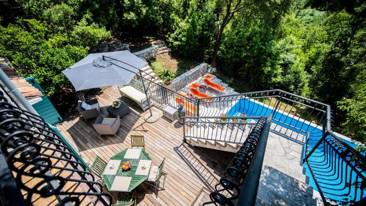 Villa Toscana With A Pool Tivat Exterior foto